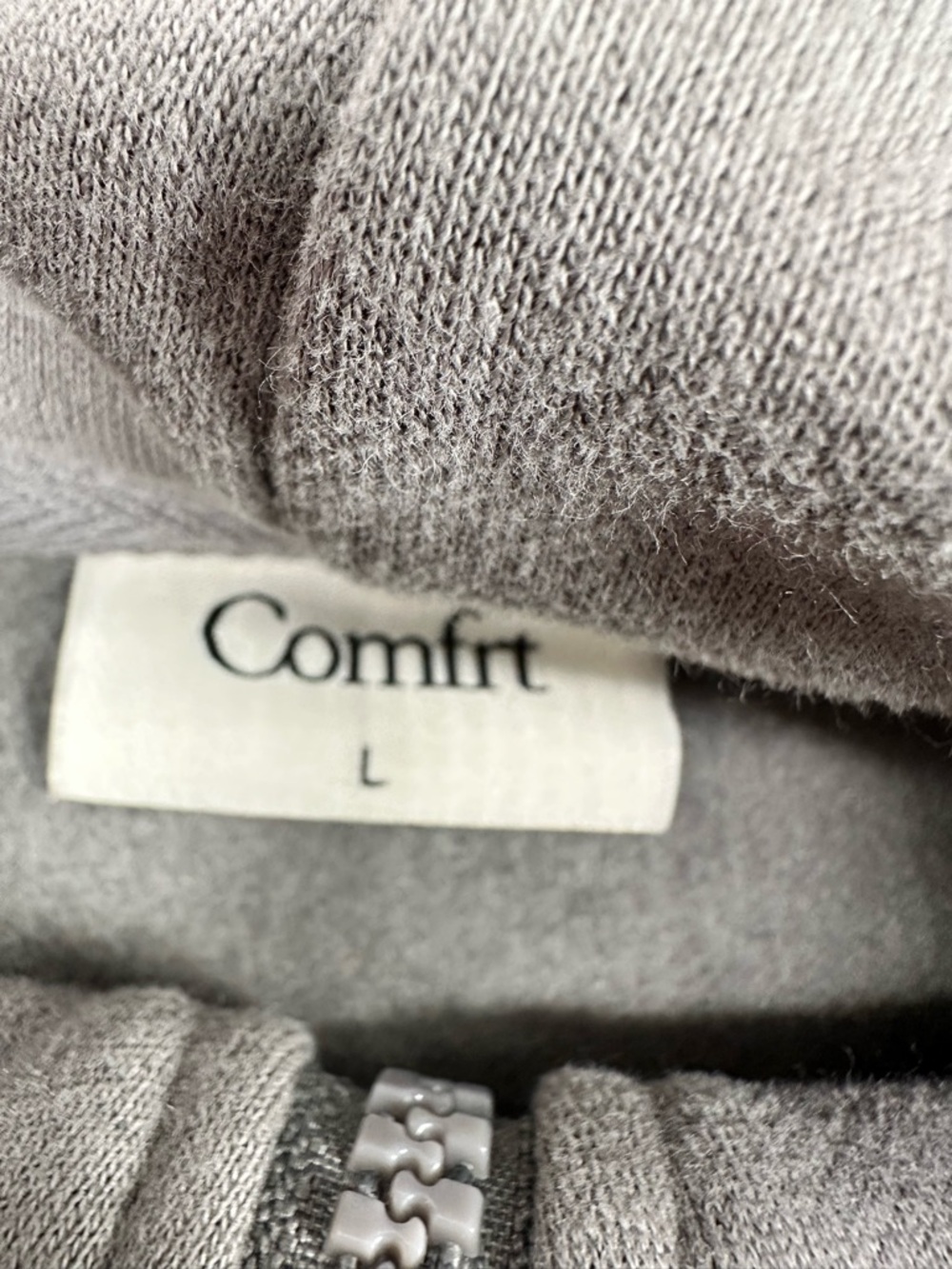 'Comfrt' Zip-Up Hoodie in wolf grey - Picture 3 of 3